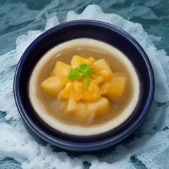 社群运营小鹿头像，活力阳光，亲和力形象照